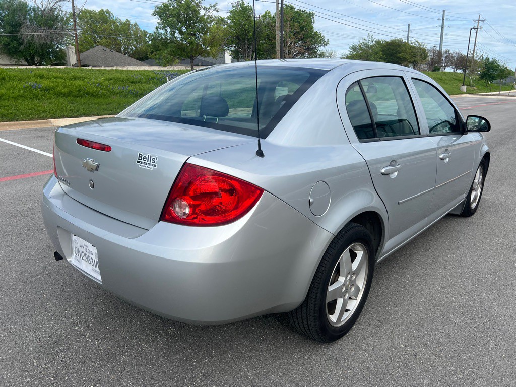 2010 Chevrolet Cobalt Image 5