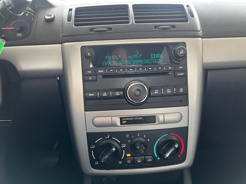 2010 Chevrolet Cobalt Image 16