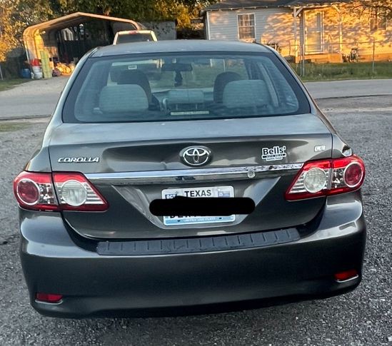 2013 Toyota Corolla Image 4