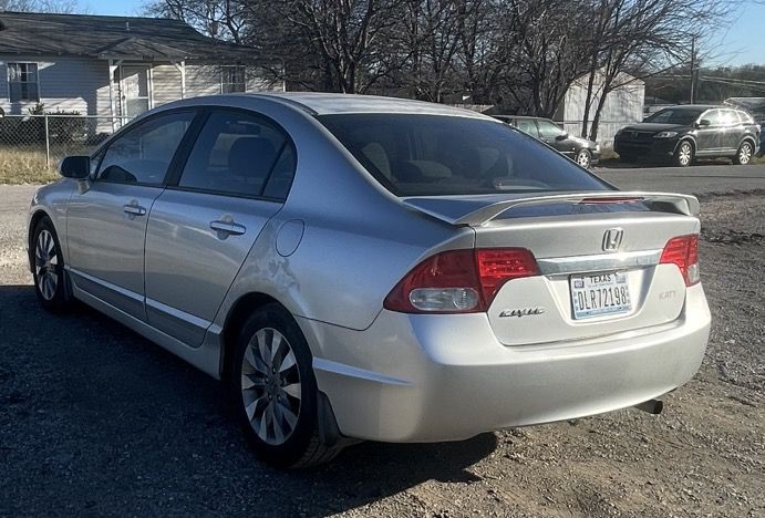 2010 Honda Civic Image 3