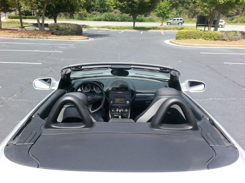 2011 Mercedes-Benz SLK-Class Image 1