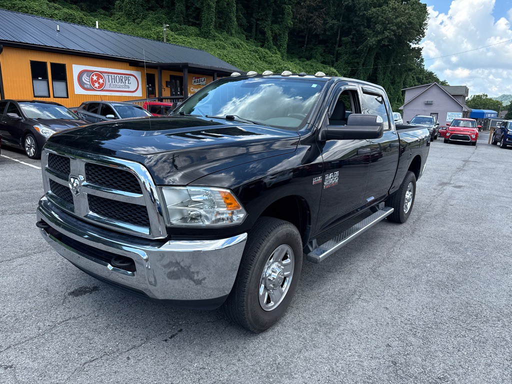 2014 RAM 2500 Image 3