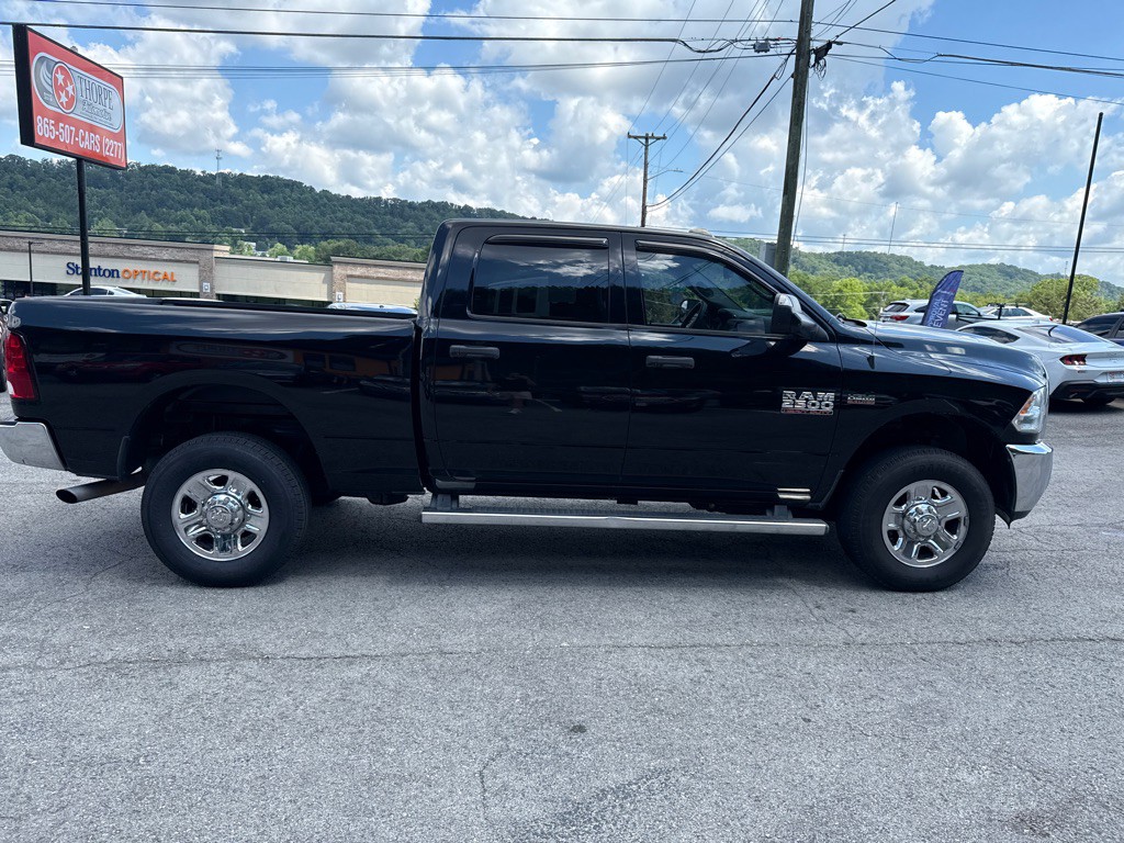 2014 RAM 2500 Image 8