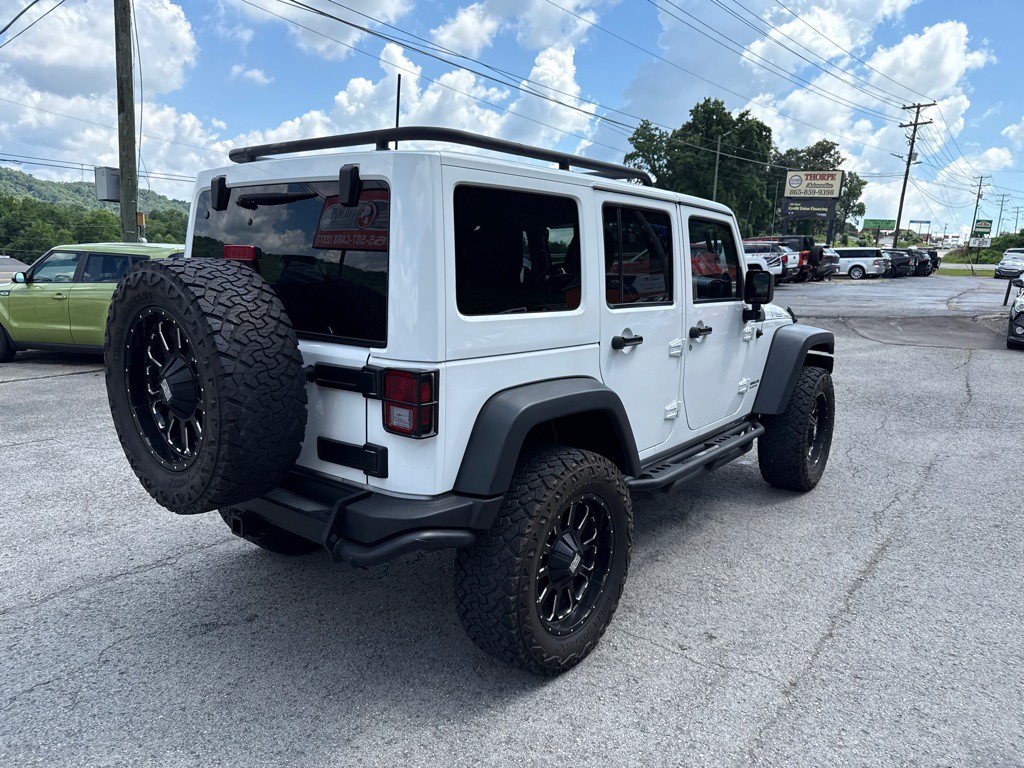 2013 Jeep Wrangler Unlimited Image 7