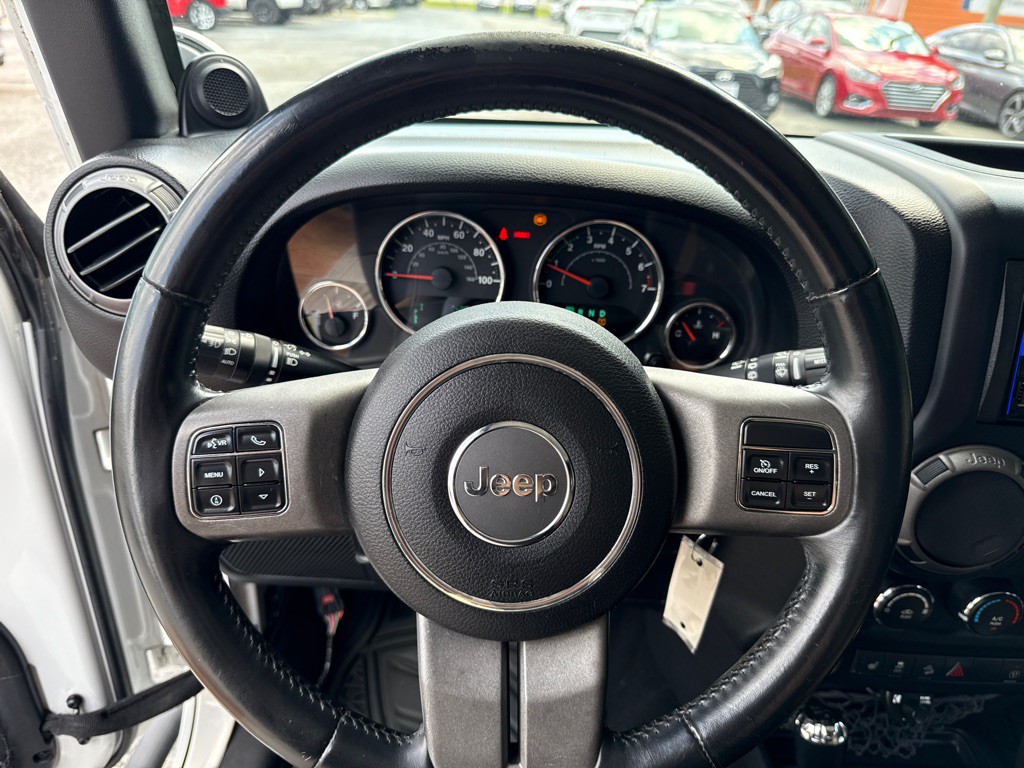 2013 Jeep Wrangler Unlimited Image 10