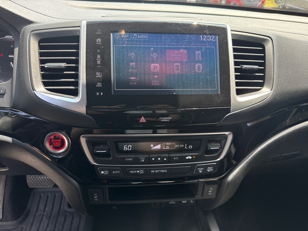 2018 Honda Ridgeline Image 12