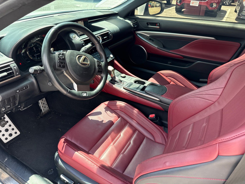 2015 Lexus RC 300 Image 9