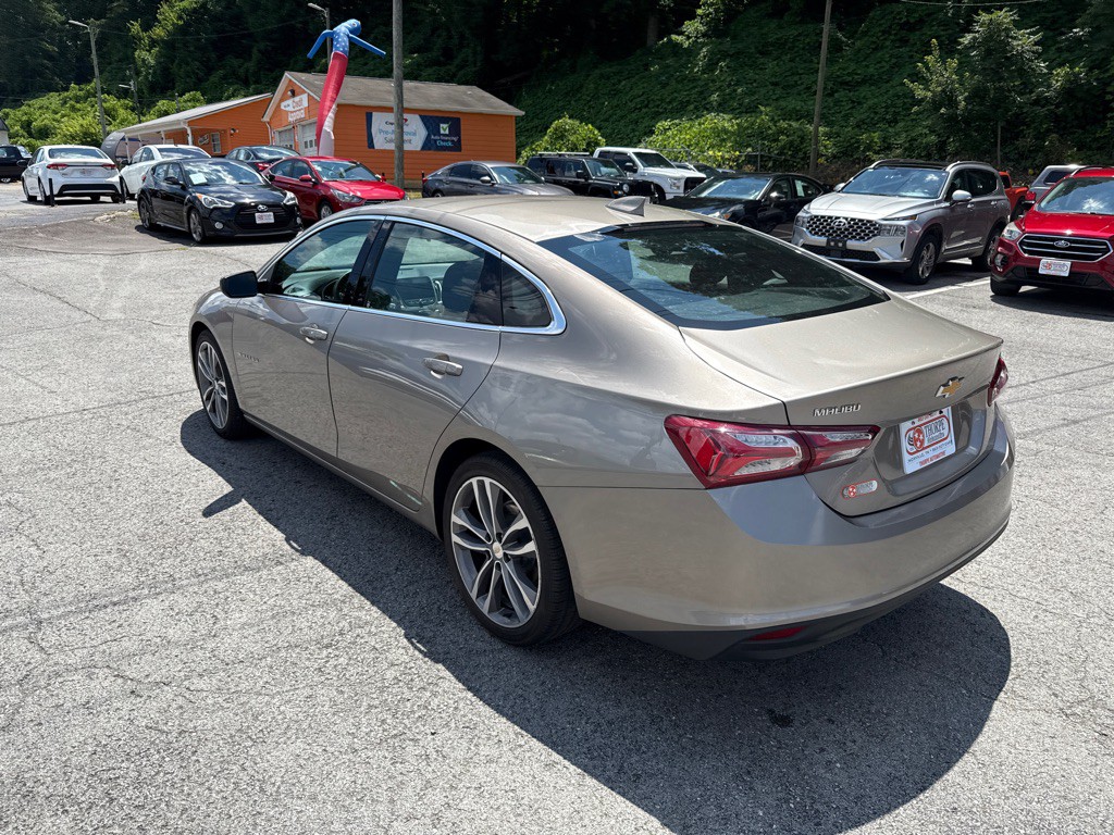 2022 Chevrolet Malibu Image 5