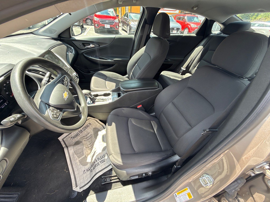2022 Chevrolet Malibu Image 15