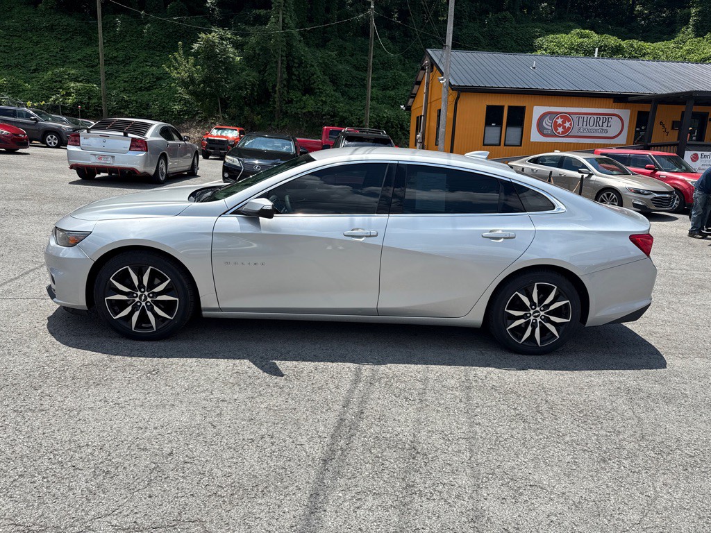 2017 Chevrolet Malibu Image 4