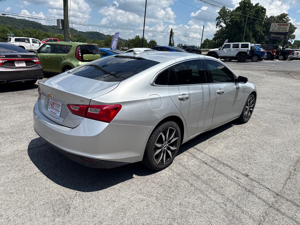 2017 Chevrolet Malibu Image 7