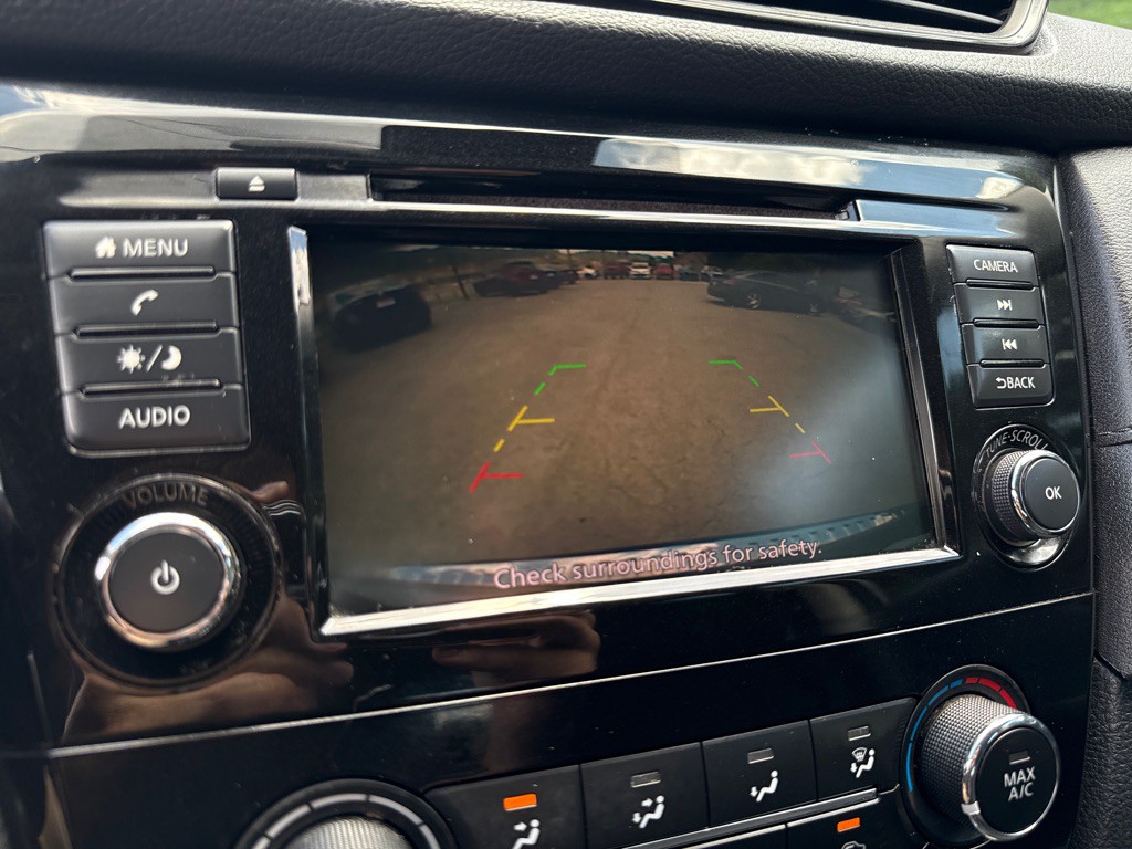 2019 Nissan Rogue Image 13