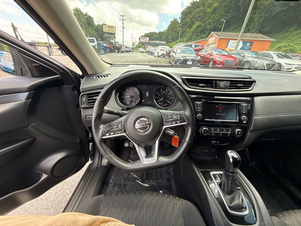 2019 Nissan Rogue Image 14