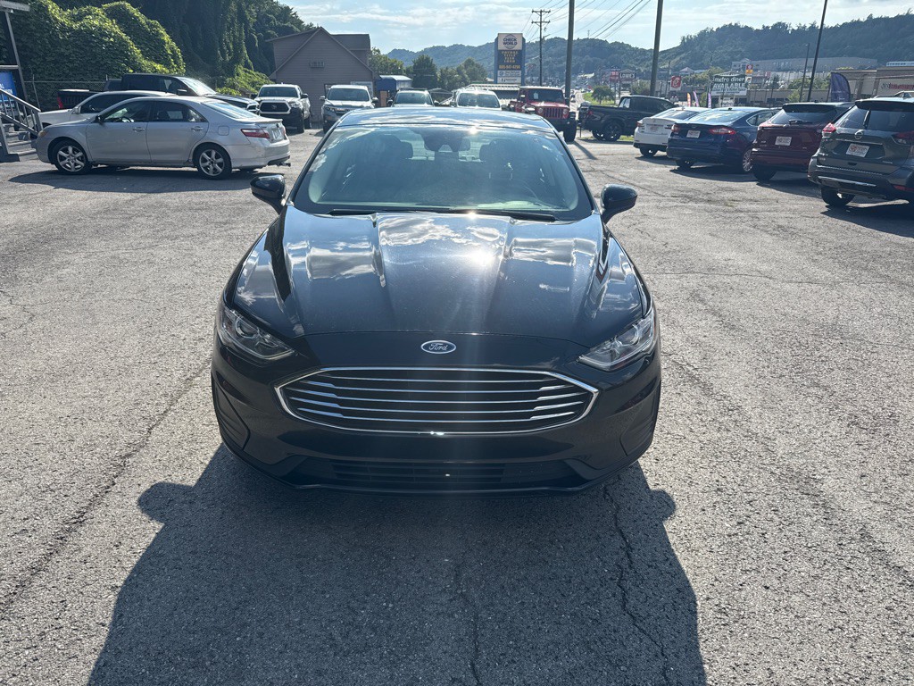 2020 Ford Fusion Image 2
