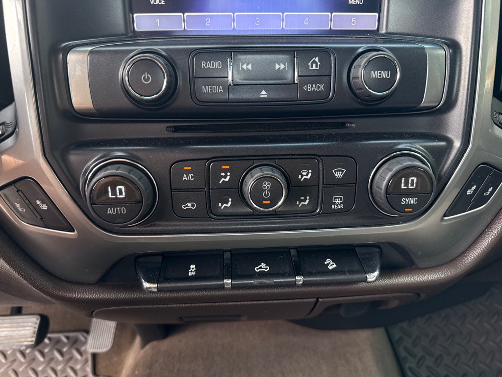 2015 Chevrolet Silverado 1500 Image 14