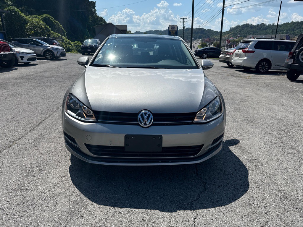2015 Volkswagen Golf Image 2