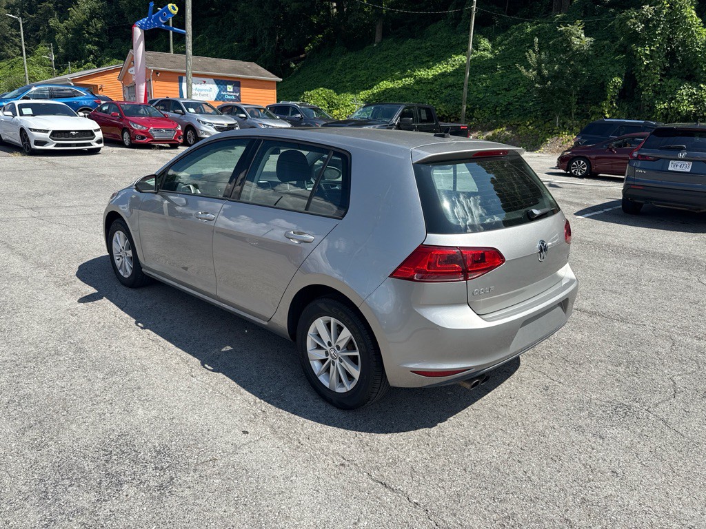 2015 Volkswagen Golf Image 5