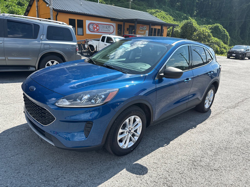 2022 Ford Escape Image 3