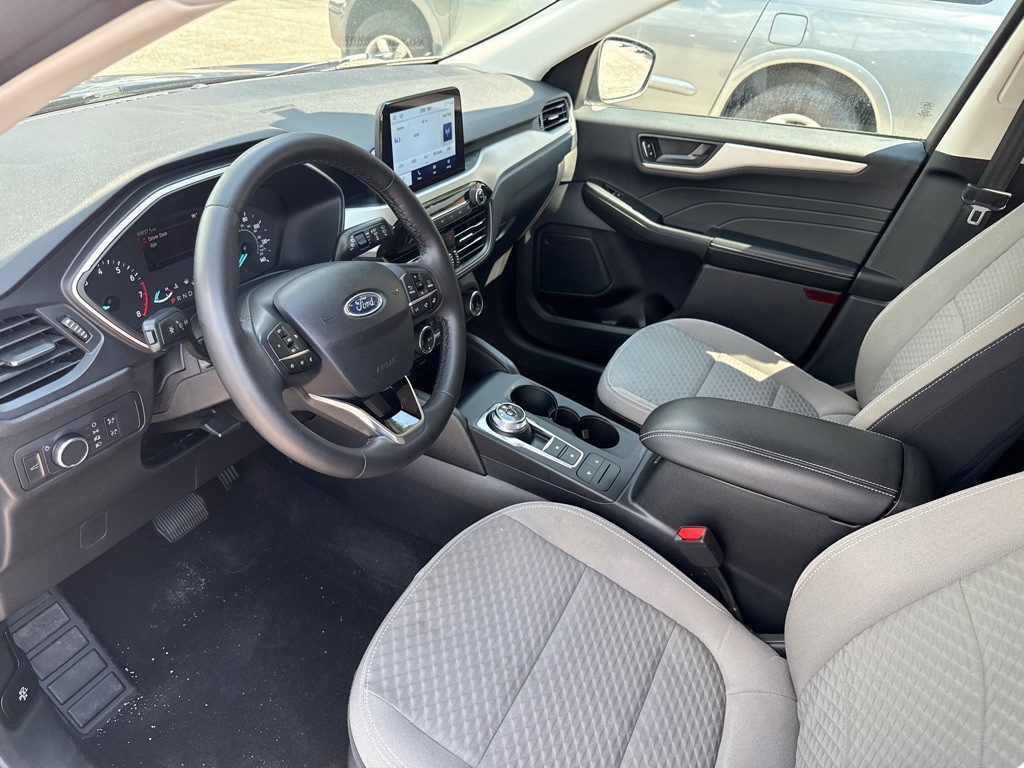 2022 Ford Escape Image 9