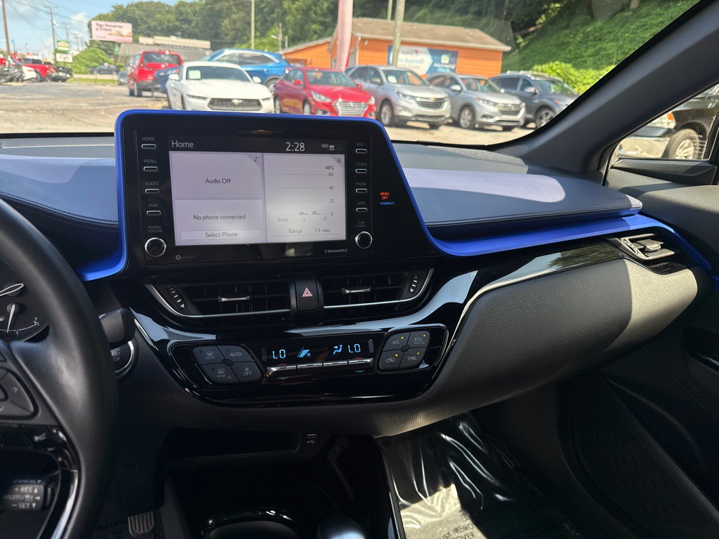 2020 Toyota C-HR Image 12