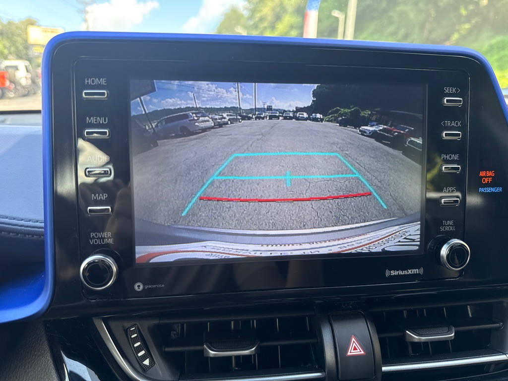 2020 Toyota C-HR Image 14