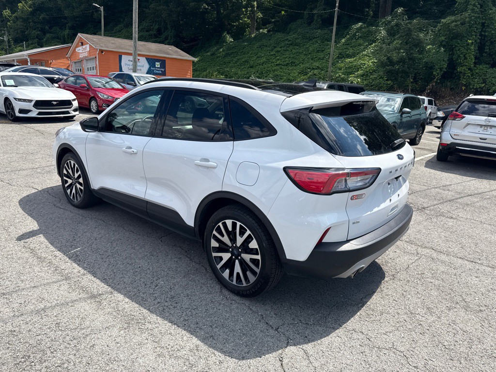 2020 Ford Escape Image 5