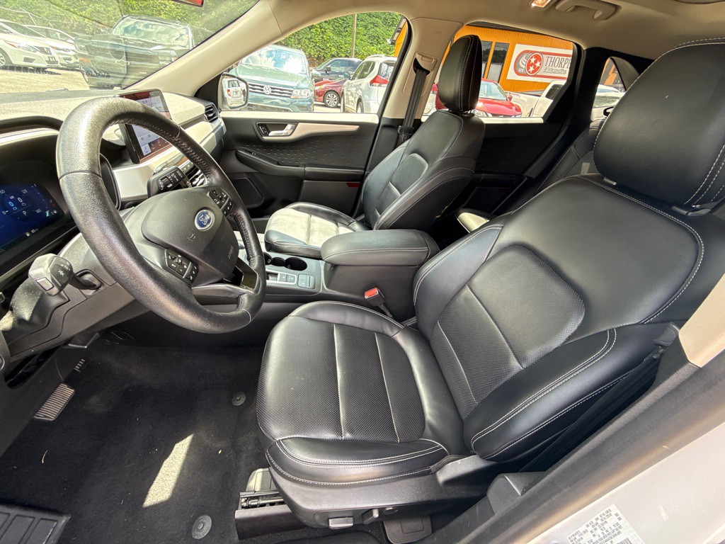 2020 Ford Escape Image 15
