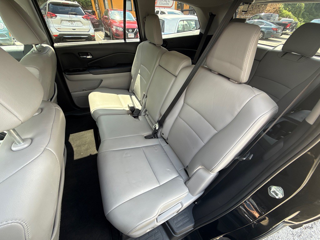 2019 Honda Pilot Image 17