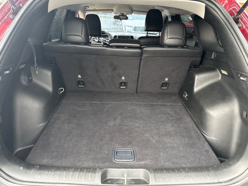 2019 Jeep Cherokee Image 16