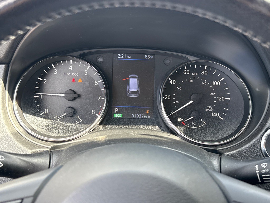 2020 Nissan Rogue Image 11