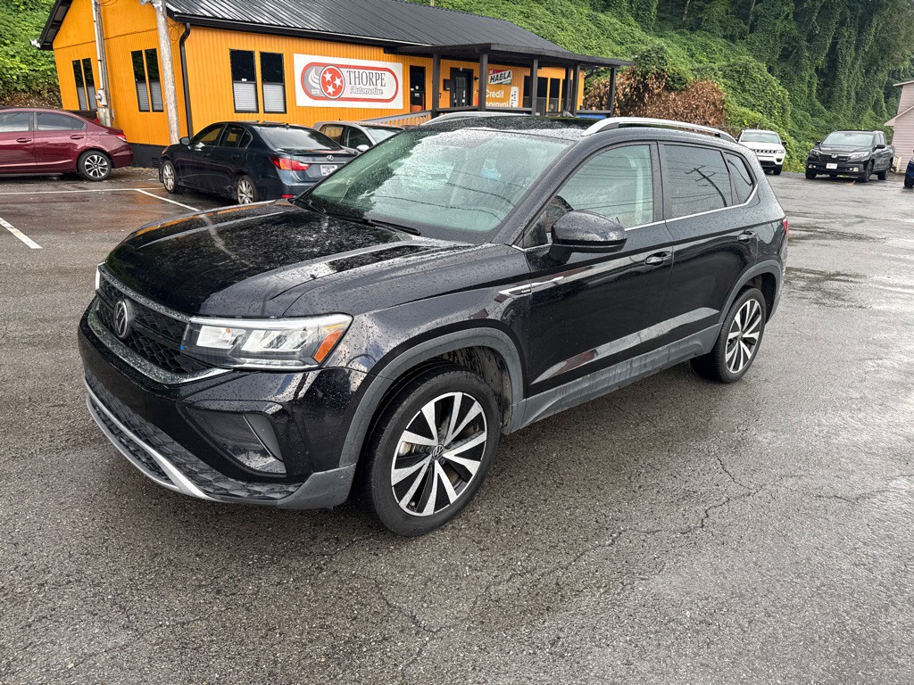 2022 Volkswagen Taos Image 3