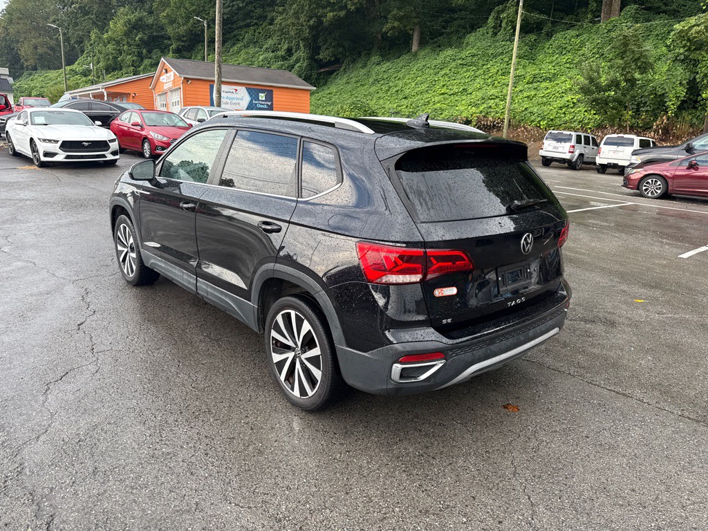 2022 Volkswagen Taos Image 5