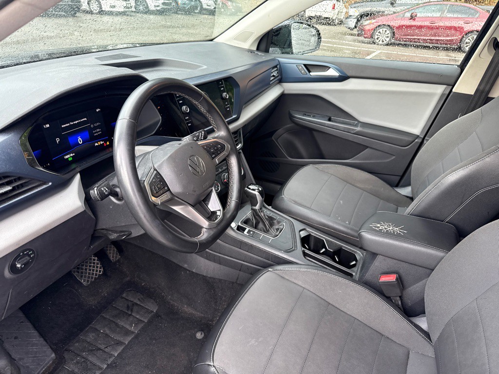 2022 Volkswagen Taos Image 9