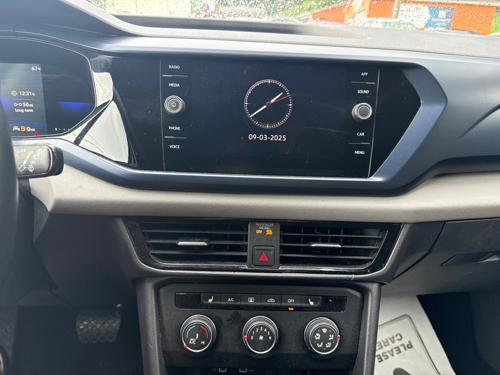 2022 Volkswagen Taos Image 12