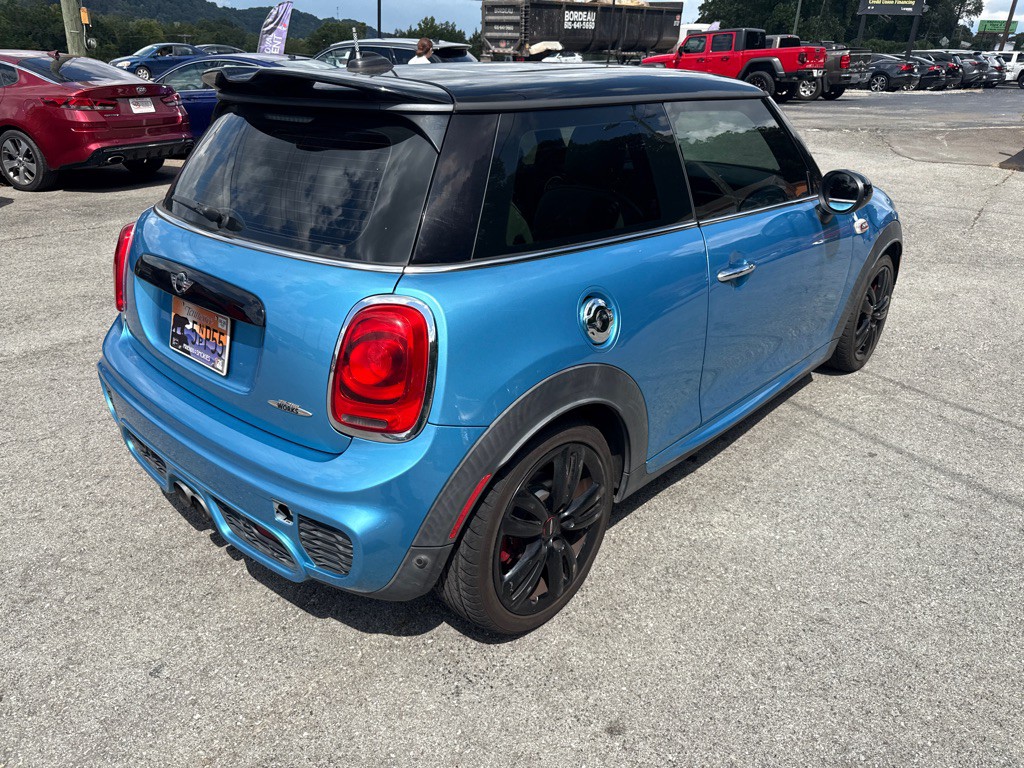 2018 MINI Cooper Image 7