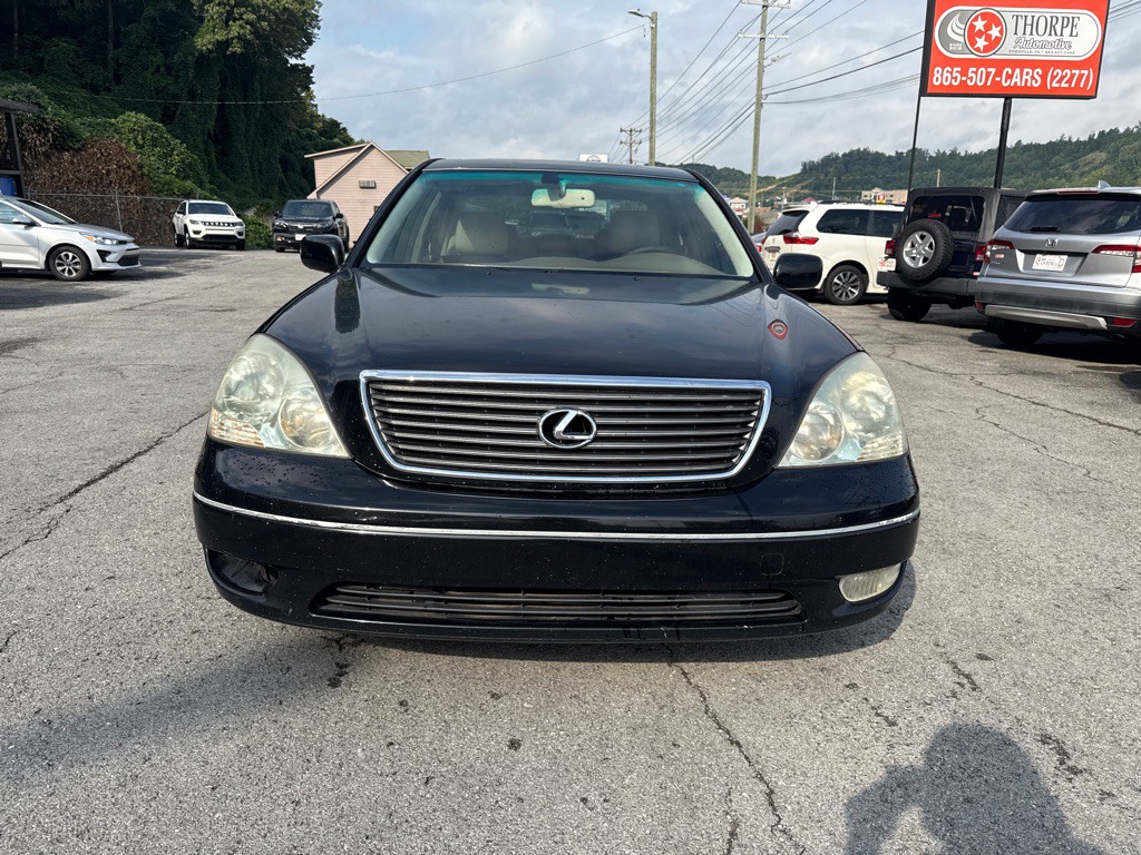 2001 Lexus LS Image 2