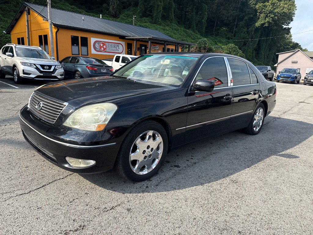 2001 Lexus LS Image 3
