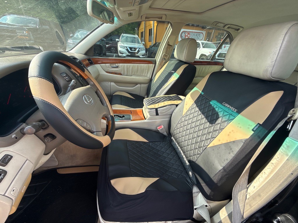 2001 Lexus LS Image 15