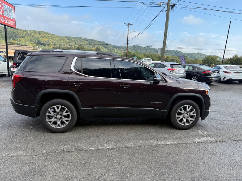 2020 GMC Acadia Image 8