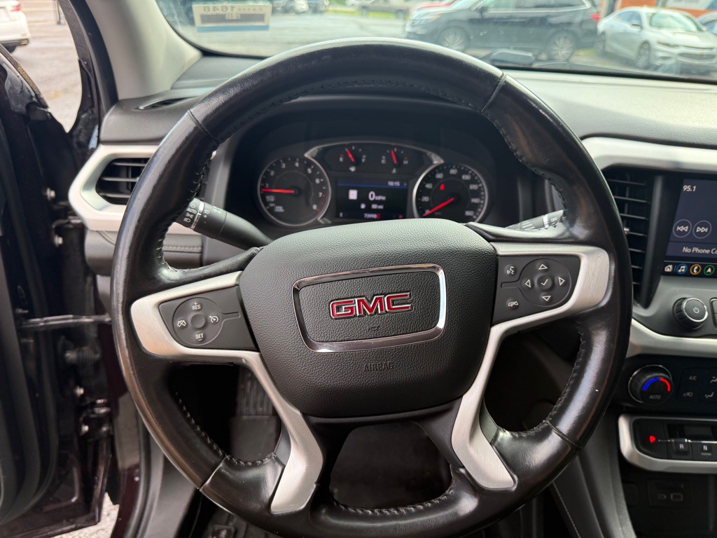 2020 GMC Acadia Image 11