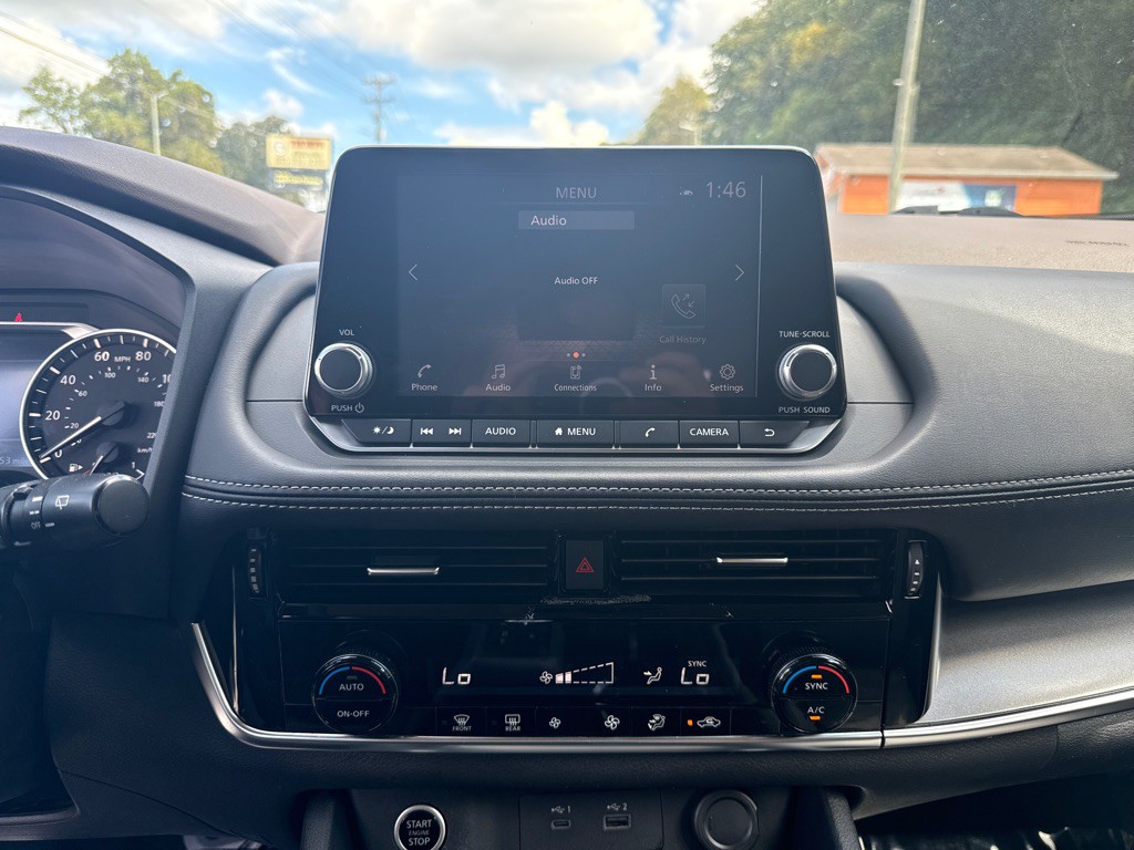 2021 Nissan Rogue Image 12