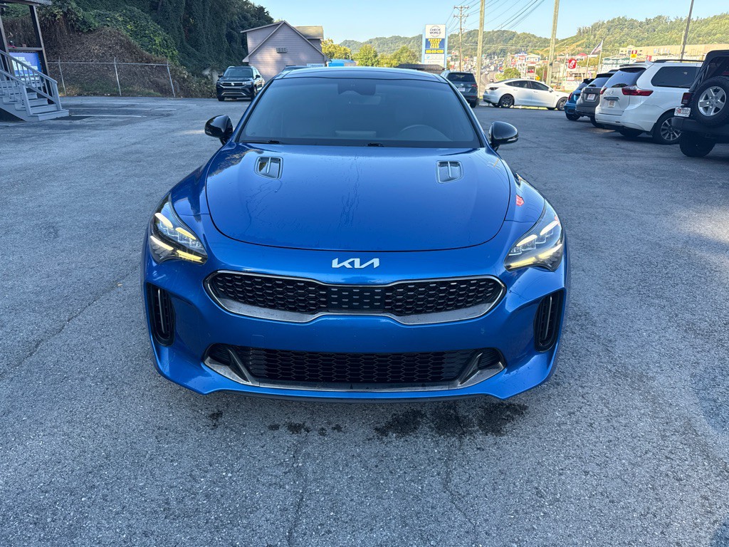 2023 Kia Stinger Image 2