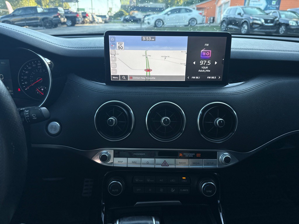 2023 Kia Stinger Image 13