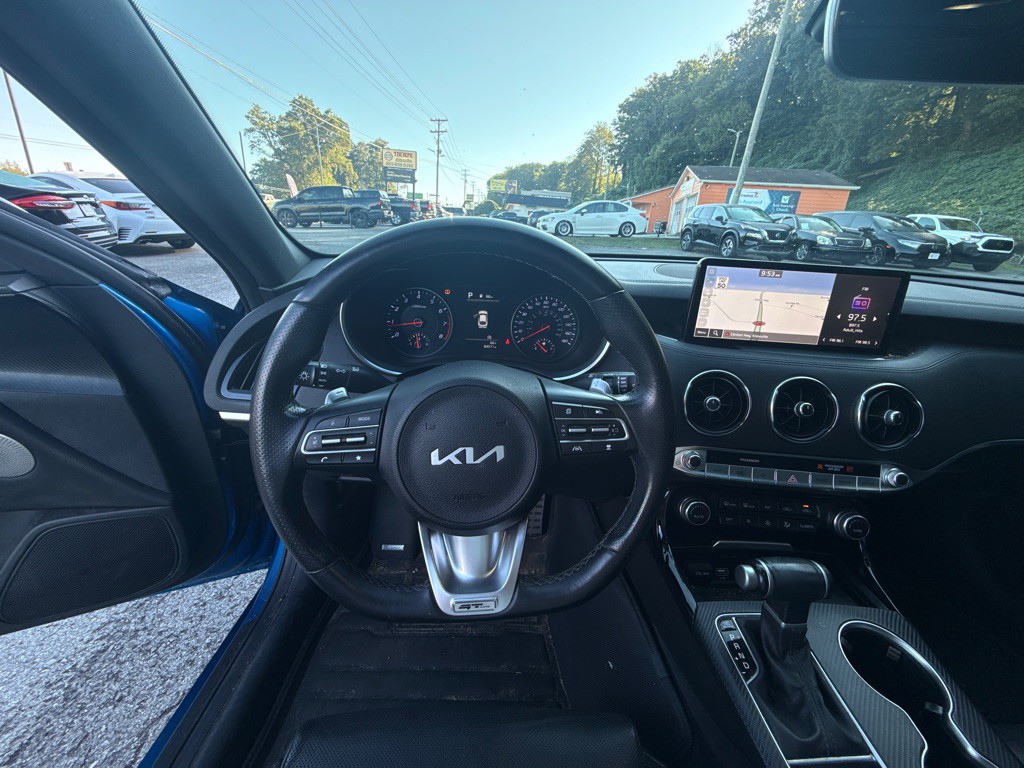 2023 Kia Stinger Image 15