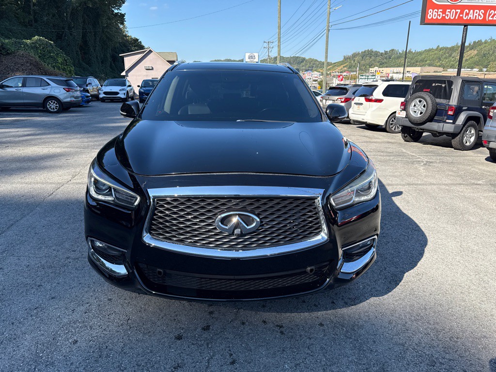 2018 INFINITI QX60 Image 2