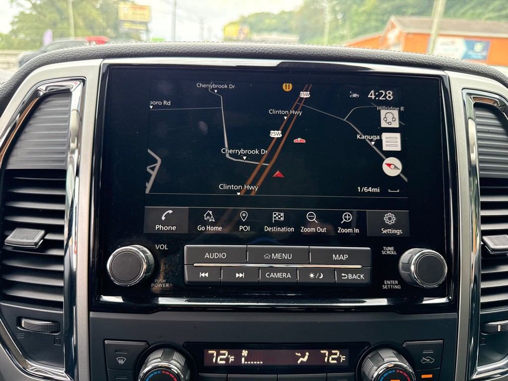 2021 Nissan Titan Image 13