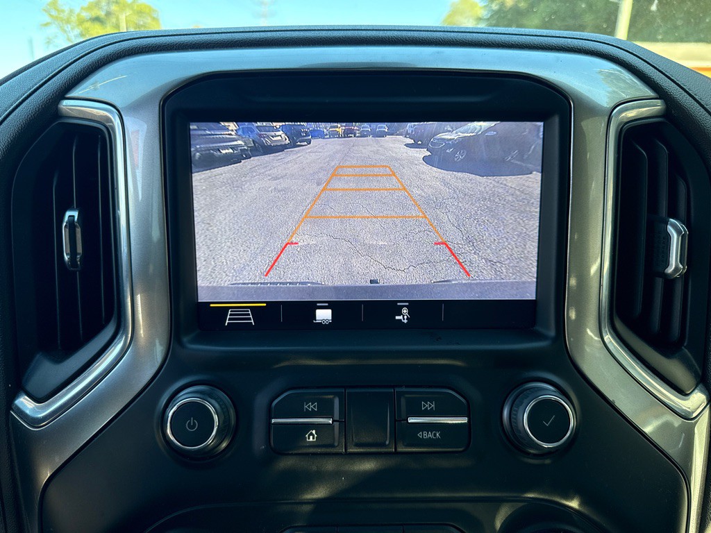 2019 Chevrolet Silverado 1500 Image 19