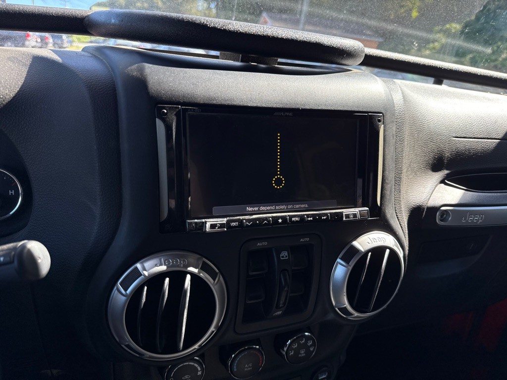 2018 Jeep Wrangler Unlimited Image 14