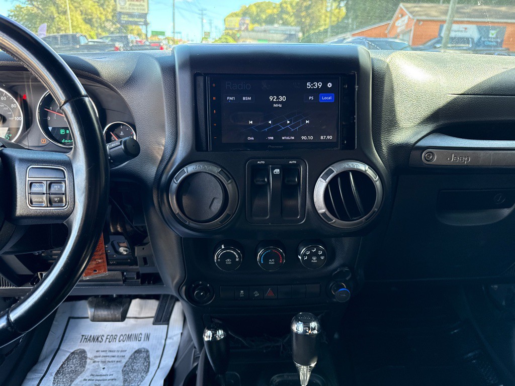 2017 Jeep Wrangler Image 13