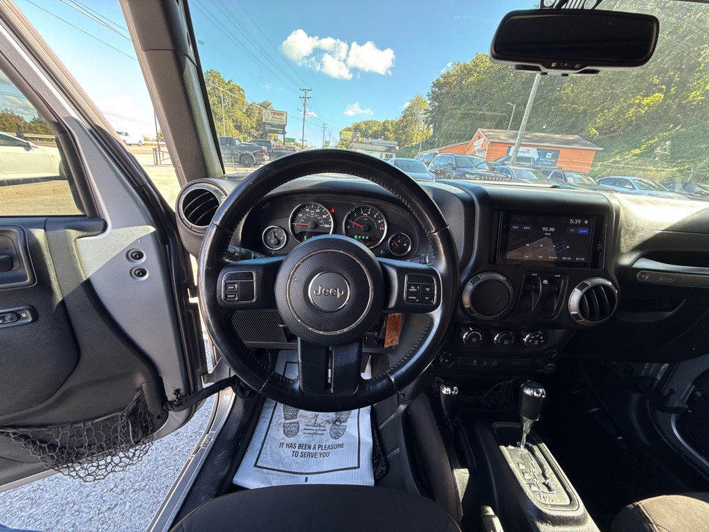 2017 Jeep Wrangler Image 14